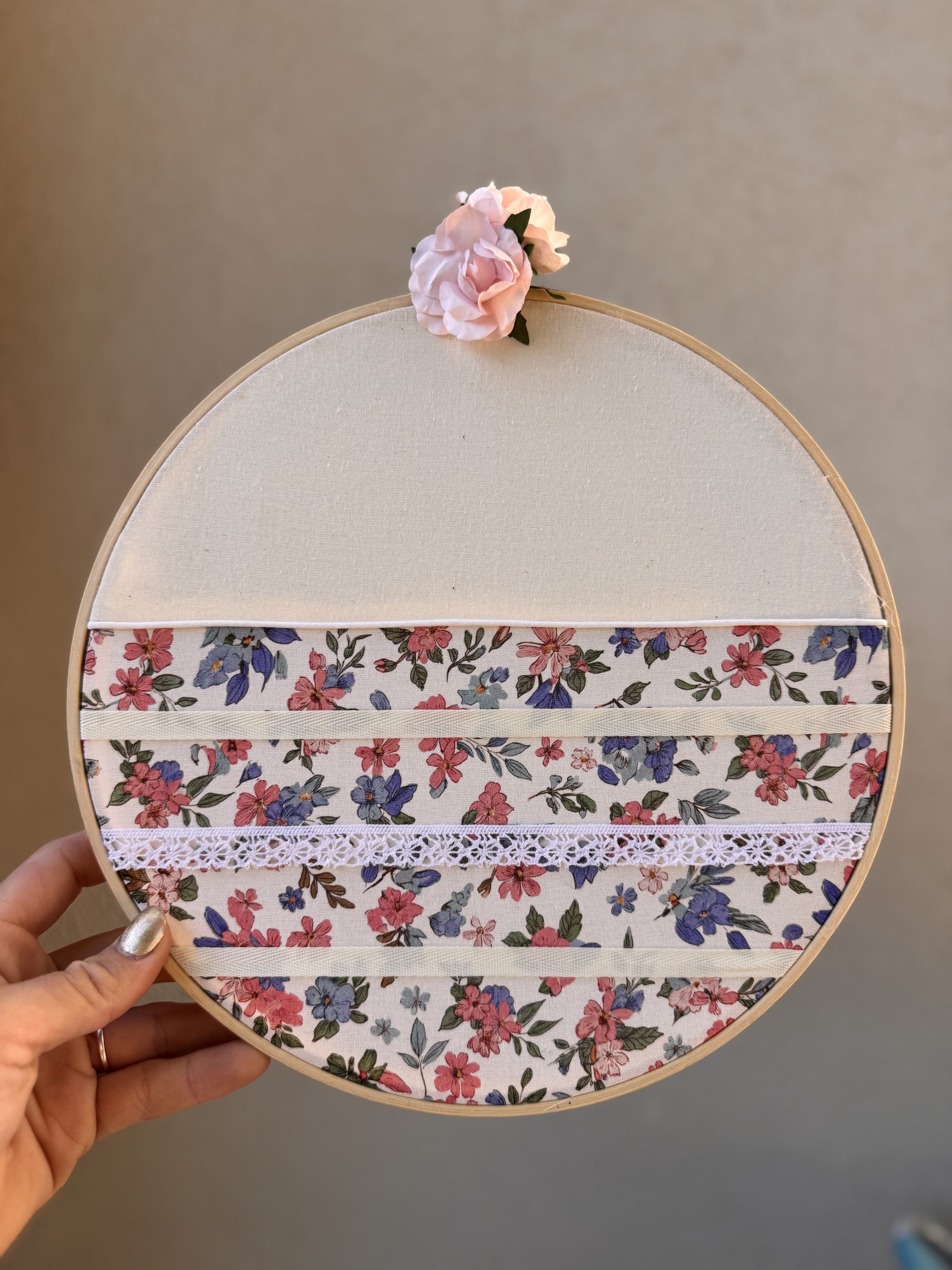 PORTE BARRETTES « Jardin Fleuri » BRODÉ – Image 3